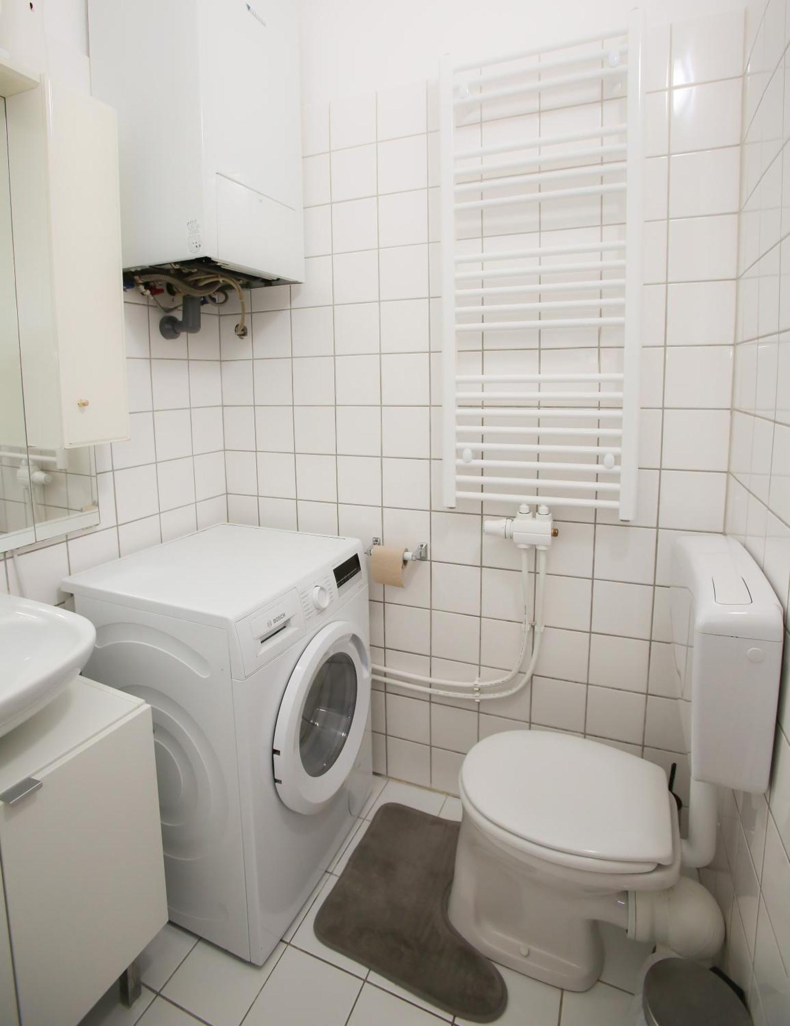 ウィーンDowntown Bliss Modern Retreat With Free Parking And Fast Internet 600 Mbitsアパートメント エクステリア 写真